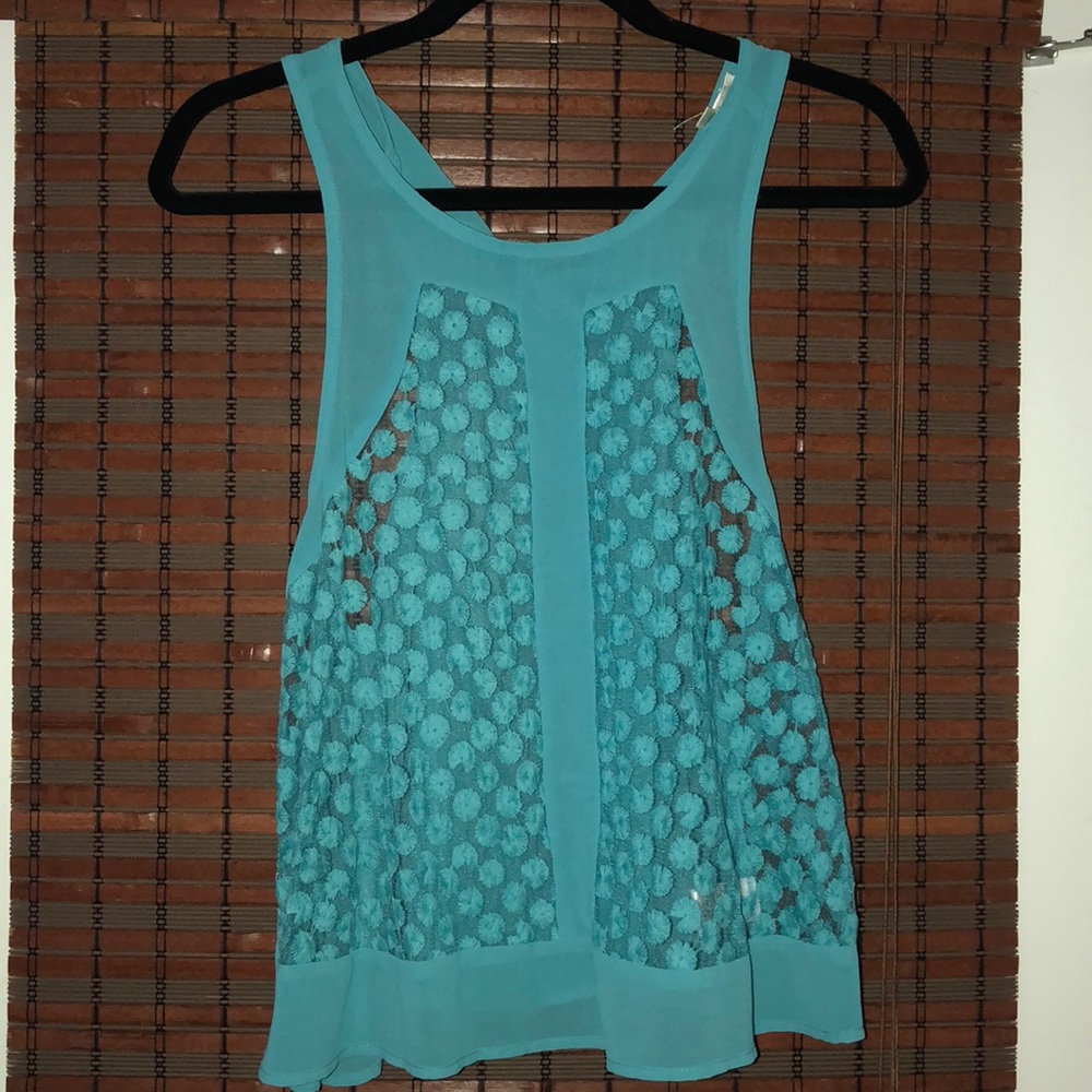 BLUE Detailed and unique tank.